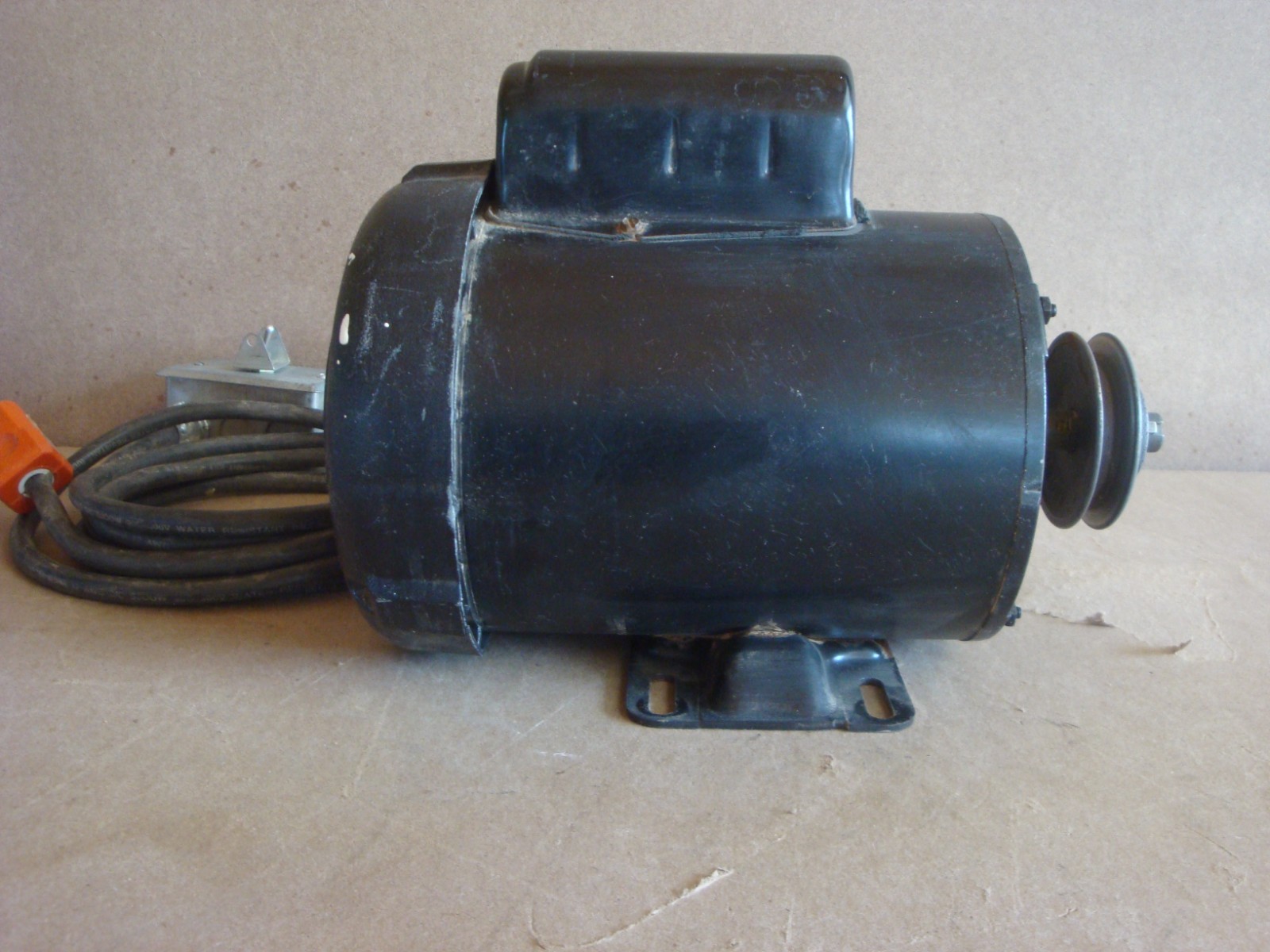 Delta #62-042 Contractor Table Saw Motor 115v/230v / 1.5HP/ 3450 RPM gallery