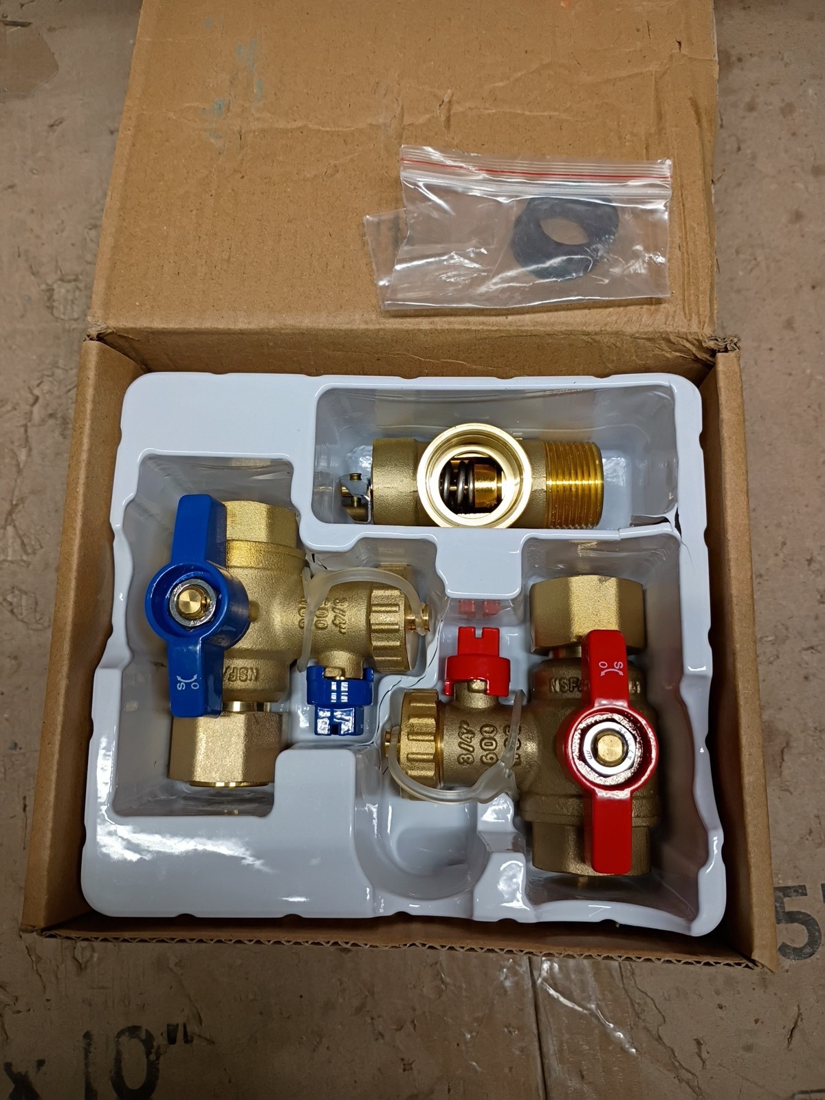 Rheem RTG20326 Brass Service Valves for Tankless Water Heaters, Open Box, gallery