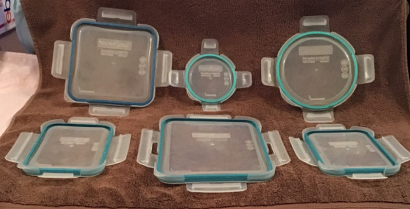 6-Snapware replacement lids lot - Round, Square and Rectangle Nice usable Cond. gallery
