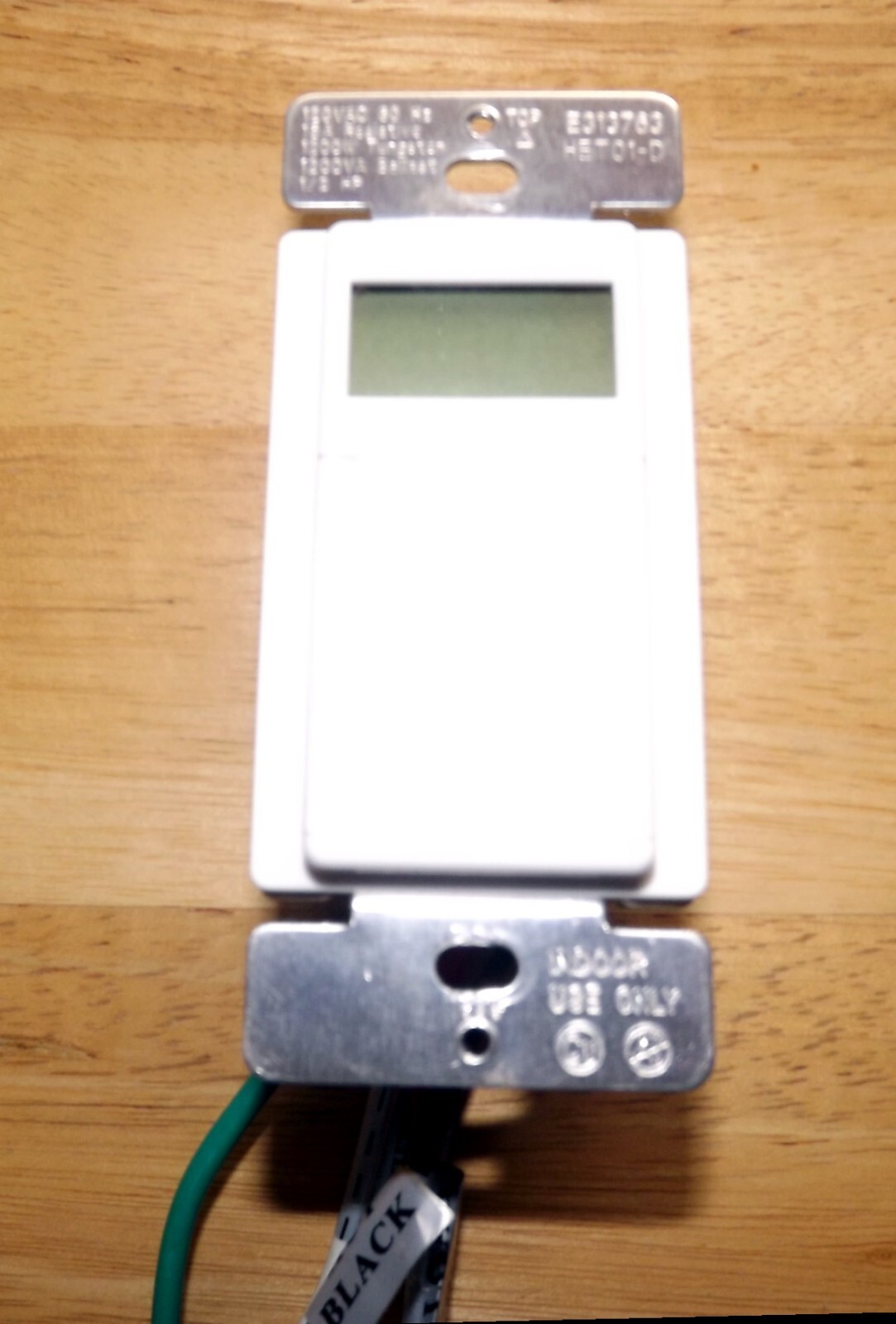 Defiant 15 Amp 7-Day In-Wall Digital CFL-LED Compatible Timer gallery