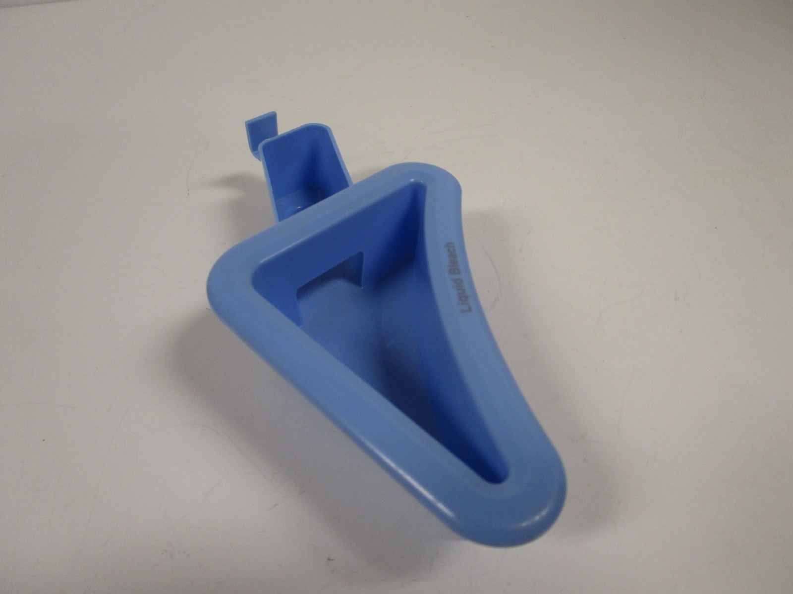 Midea Washer Bleach Dispenser M# CTW45N2AW ASMN gallery