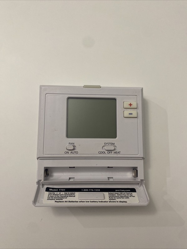 Pro1 T701 Digital Non Programmable Thermostat Heat AC Blue Screen Working gallery