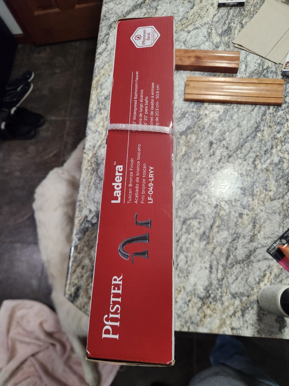 Pfister Ladera LF-049-LRYY 2-Handle Widespread Faucet Tuscan Bronze Drain gallery