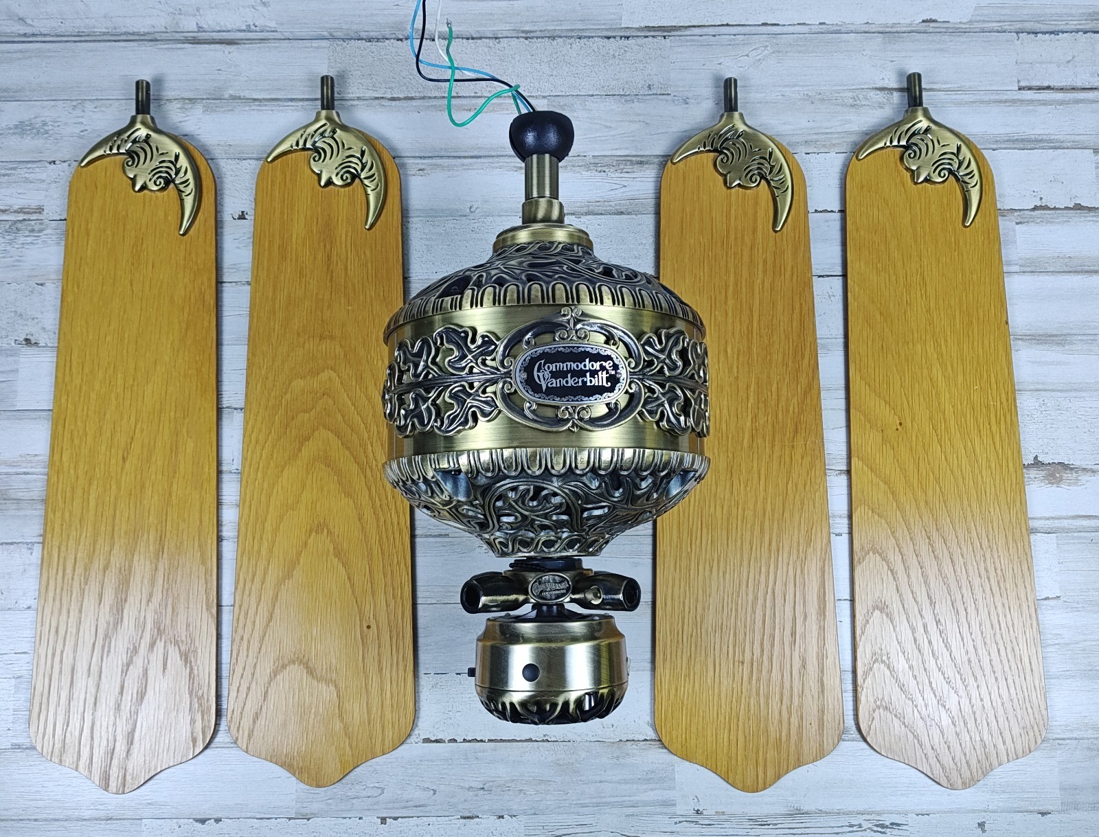 RARE VTG Casablanca Commodore Vanderbilt Ceiling Fan w/o HangTru Canopy 44" READ gallery