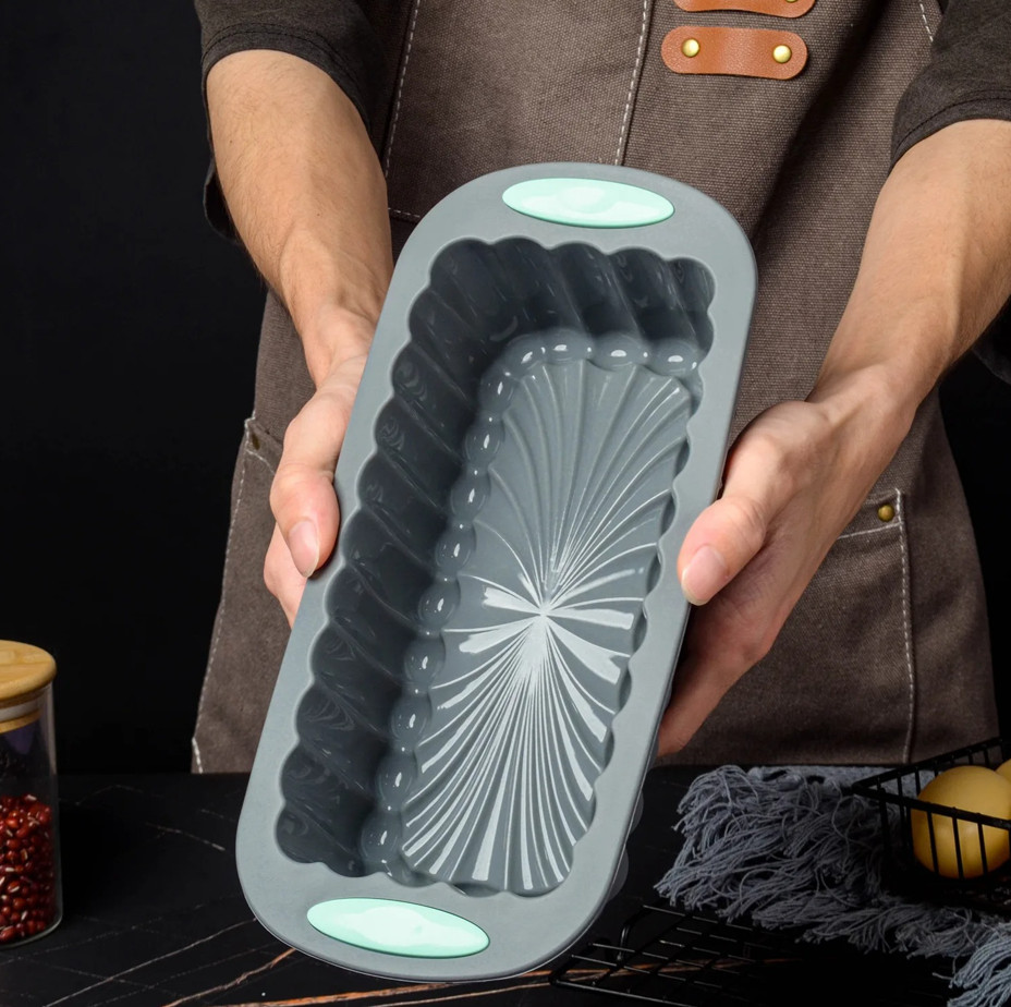 1 pc Silicone Bread Loaf Pan Non-Stick Rectangular Baking Mold gallery