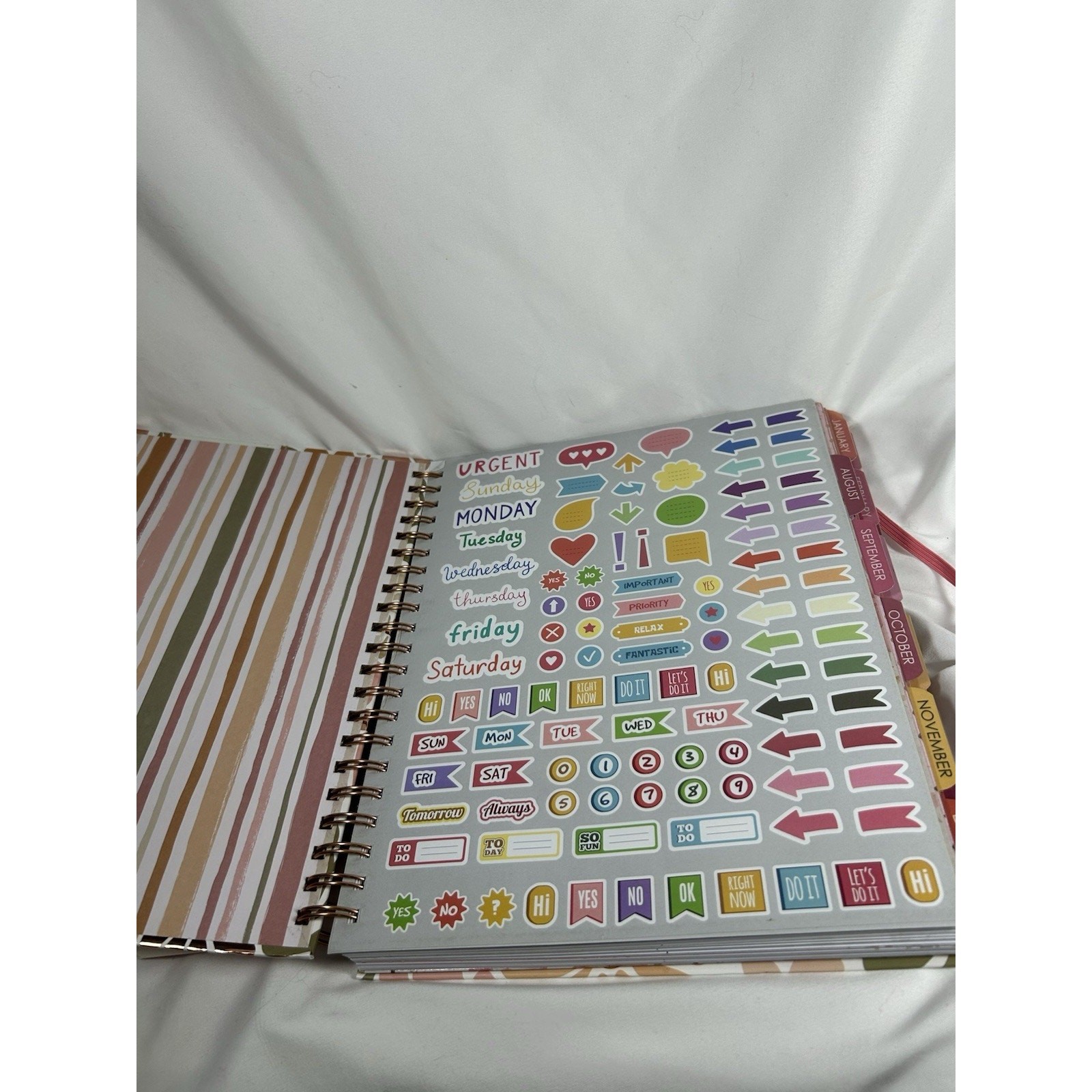 CREATIVE EXPERT 17 MONTH PLANNER" Live Love Bloom "AUG 2025-DEC 2026 New See Pic gallery