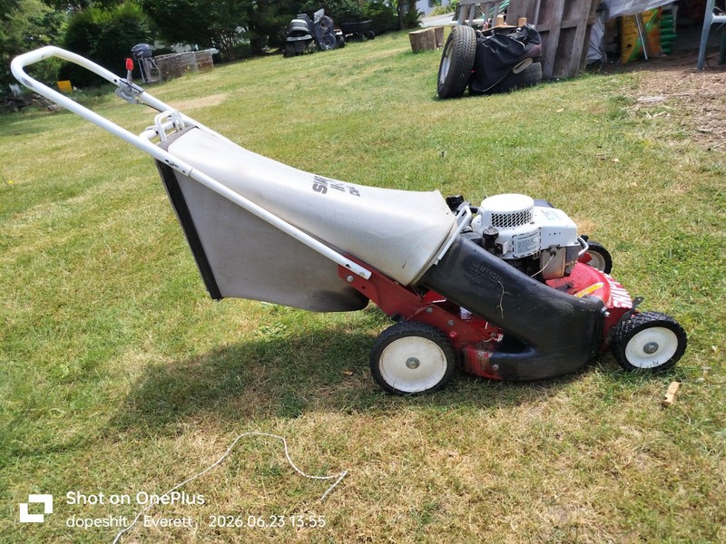 Snapper Commercial Lawn Mower gallery
