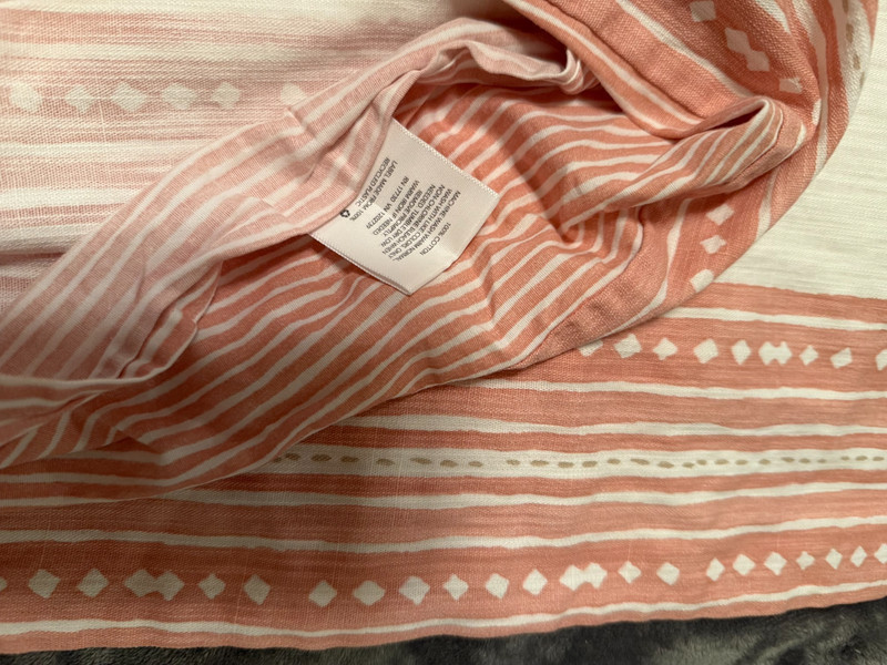 Threshold ~ Coral Border Print 100 % cotton ~ 2 Shams 20 x 27 gallery
