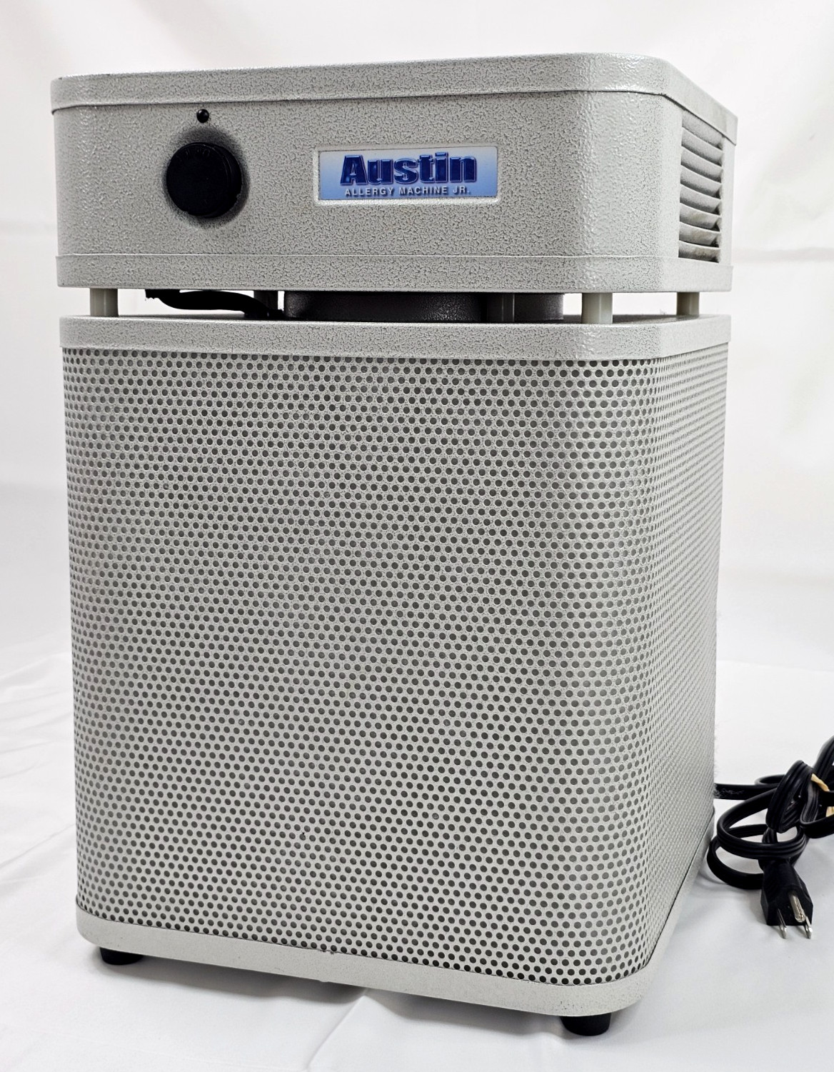 Austin Allergy Machine HM-200 Air Purifier, TESTED Powers On Blows Air No Filter gallery
