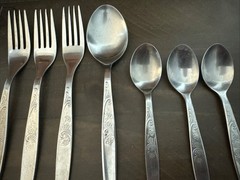 Rogers Floral Scroll Pattern S1712 Stainless 6 Pieces Flatware Misc Pieces