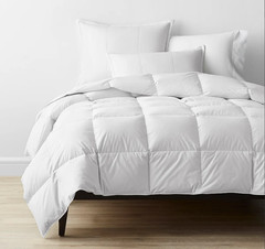 LaCrosse™ Premium LoftAIRE™ Down Alternative Medium Warmth Comforter – White