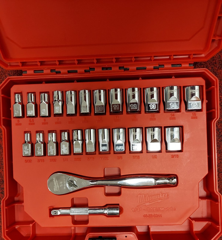 Milwaukee Packout Insert 1/4" Socket Set, Bit Set & 16' Tape Measure *CLEAN* gallery