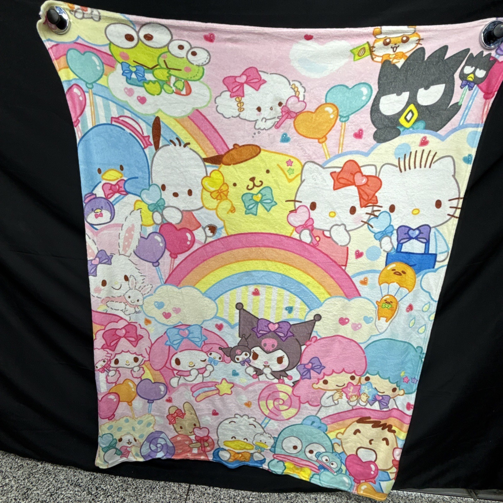New Sanrio Hello Kitty & Friends Large Flannel Throw Blanket. Size 40in x 60in gallery