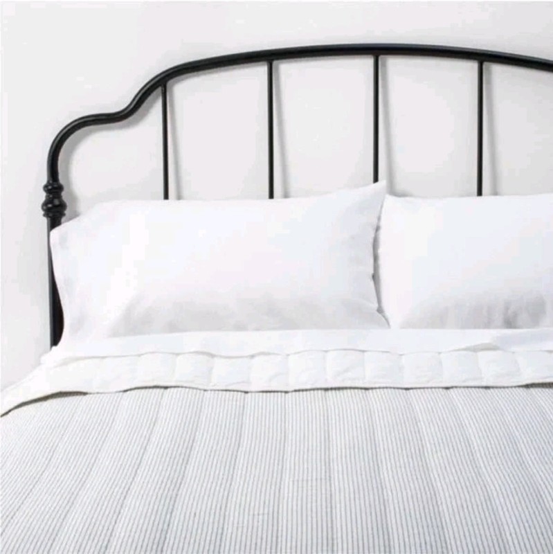 ✨️ Hearth & Hand King Microstripe Quilt Sour Cream/Railroad Gray 104” X 92” 🆕 gallery