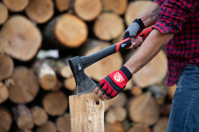 INTERTOOL 24-inch Mid-Size Felling Axe, 2.2 lbs Wood Chopping Ax HT08-0263 gallery