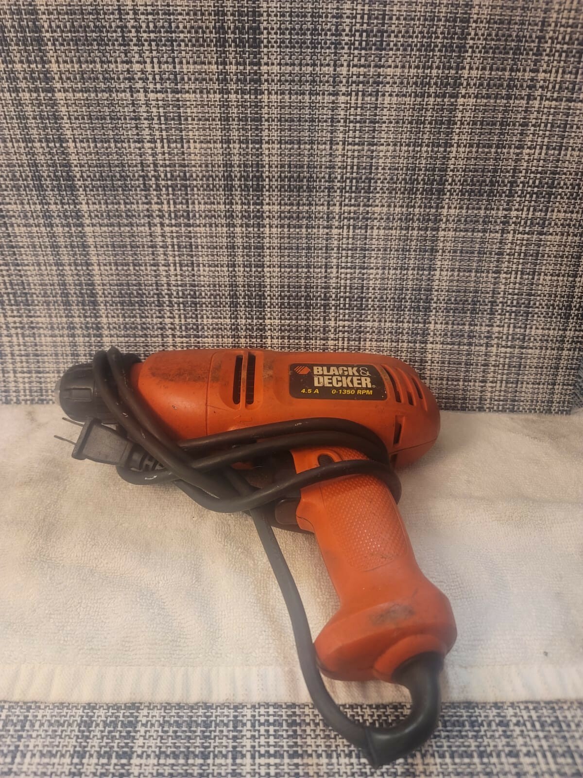BLACK/DECKER 4.5AMP 3/8" KEYLESS Electric 120V DRILL or Screwdriver used Orange  gallery