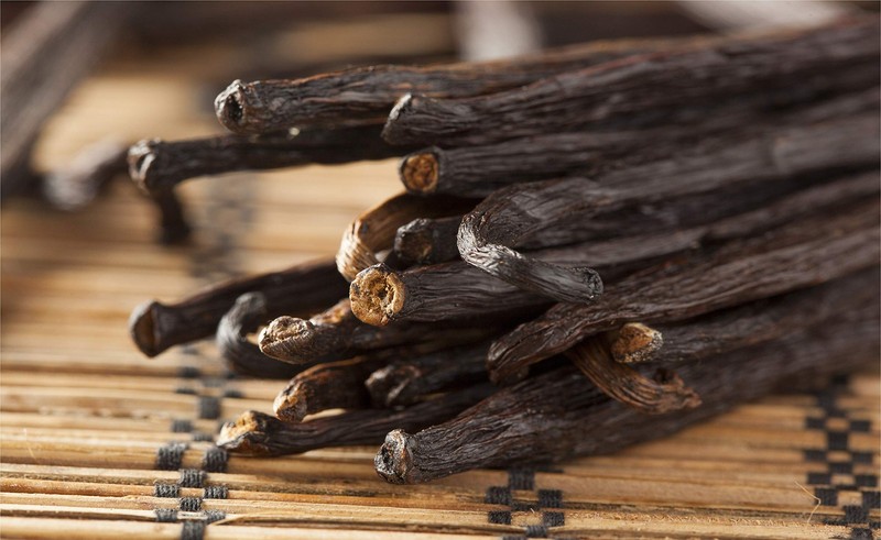 10 Vanilla Beans - Whole Extract Grade B Pods 10 Count, Black / Dark Brown gallery