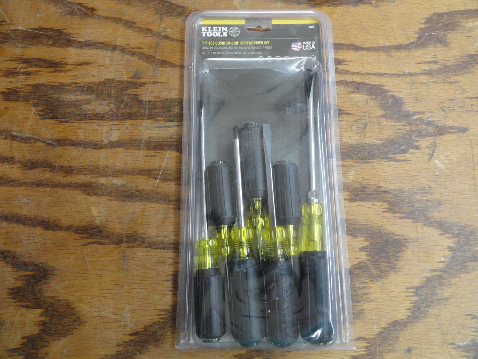 Klein Tools Screwdriver Set, Slotted and Phillips, 7-Piece 85076 gallery