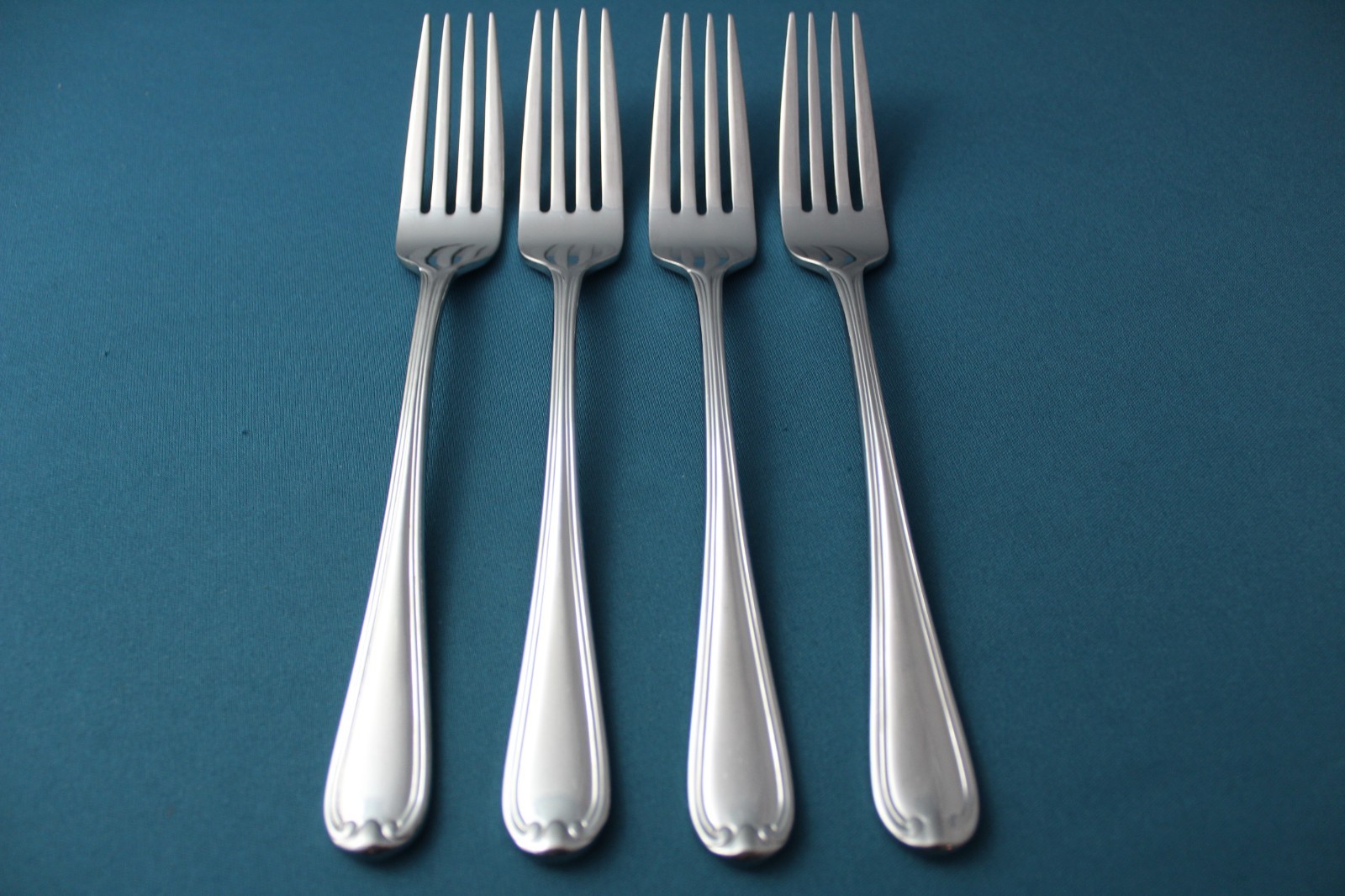 Reed & Barton COLBY Dinner Forks (Set of 4) 18/10 Stainless China 8 1/8" gallery
