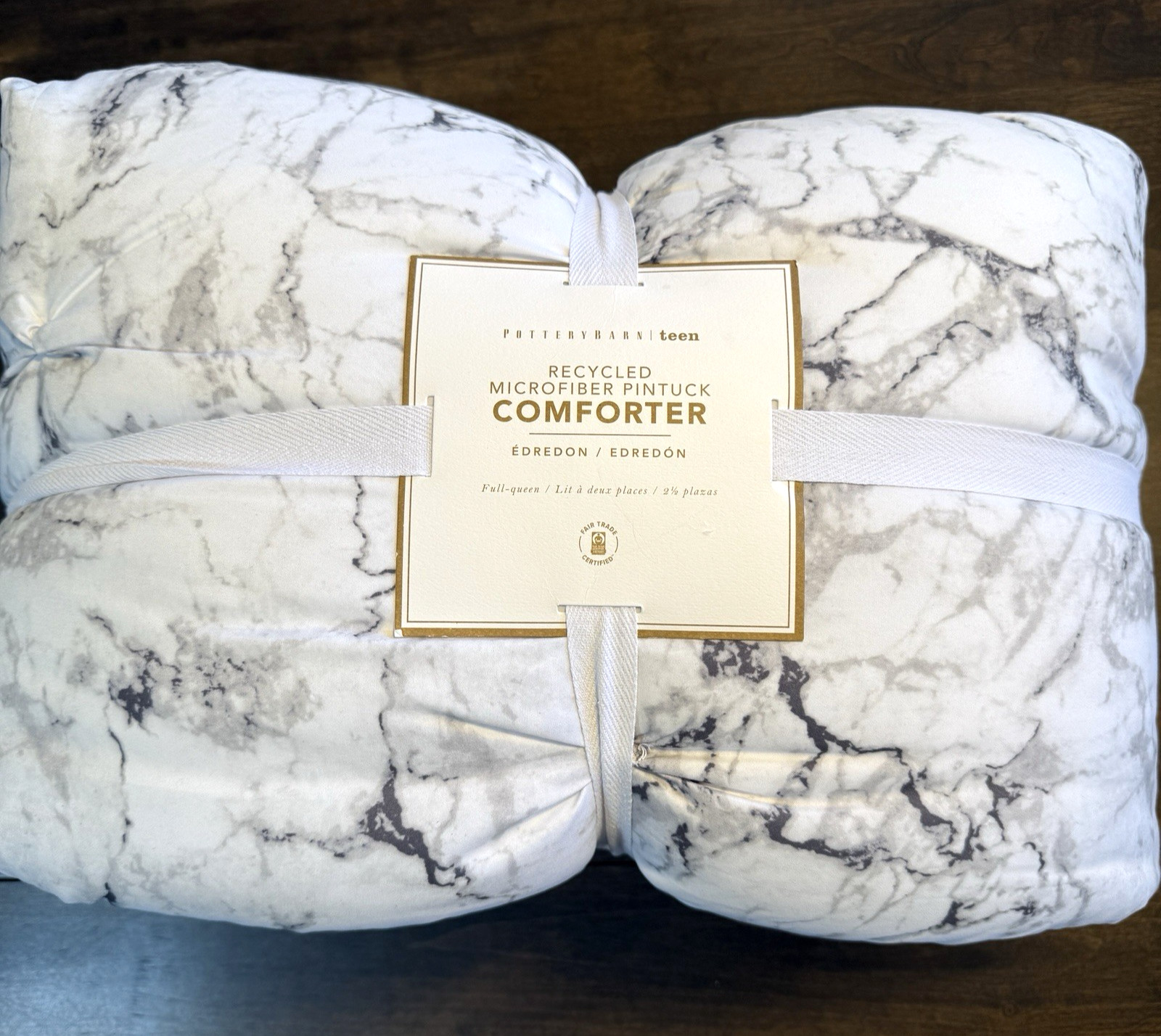 POTTERY BARN PINTUCK COMFORTER, FULL/QUEEN ~ GRAY MARBLE ~ RECYCLED MICROFIBER gallery