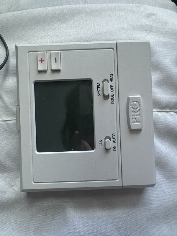 Pro1 IAQ T701 Digital Non-Programmable Thermostat Tested gallery