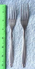 HB Co. Crestview pattern Stainless Dinner Forks 7 3/16 inches set of 2
