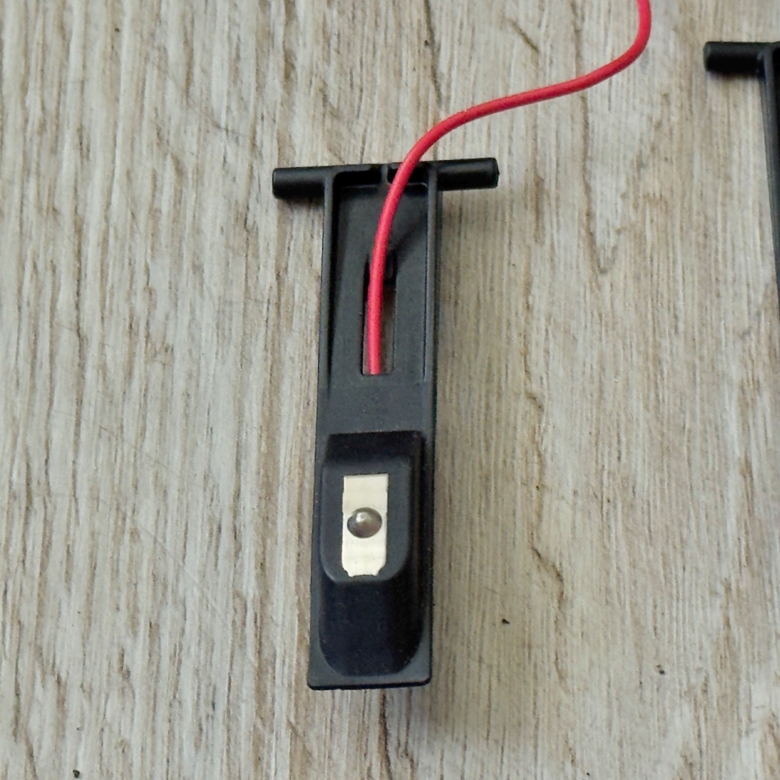 OEM Shark Charging Contacts Part For Self Empty Dock Base XDCK2600WA 30 Tested gallery