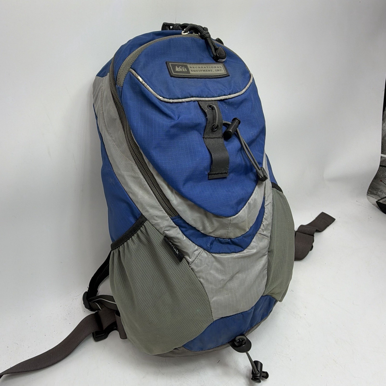 REI Drink Runoff Blue Backpack 18” Compatible With Nalgene Bladder (not Incl) 3