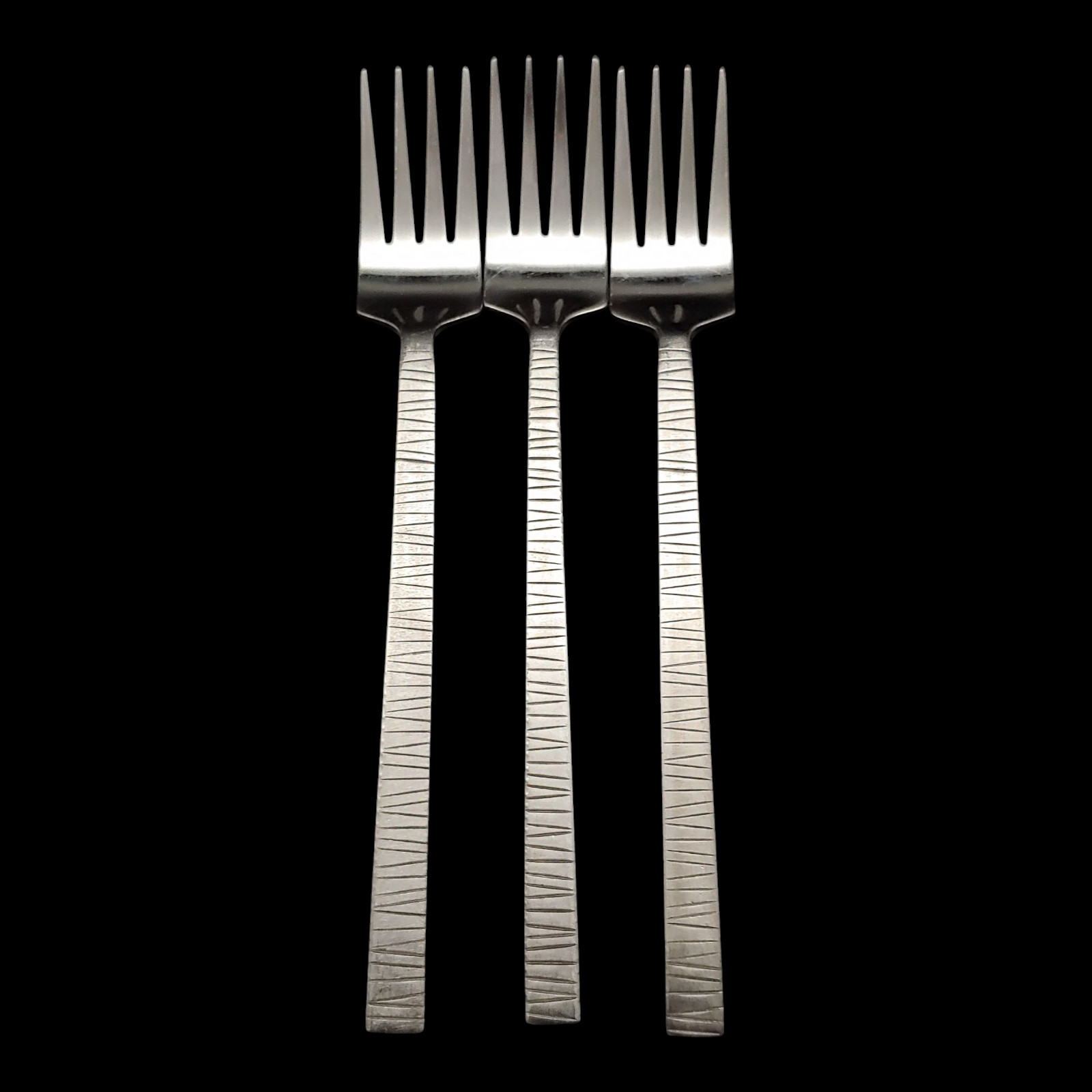 3 Gourmet Settings Cypress Dinner Forks - 7 7/8" Stainless Steel 18/8 China gallery