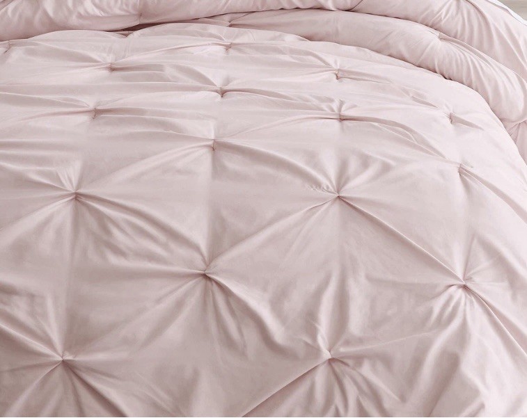 Pottery Barn Microfiber Pintuck Comforter Full Queen Blush Pink Girlie gallery
