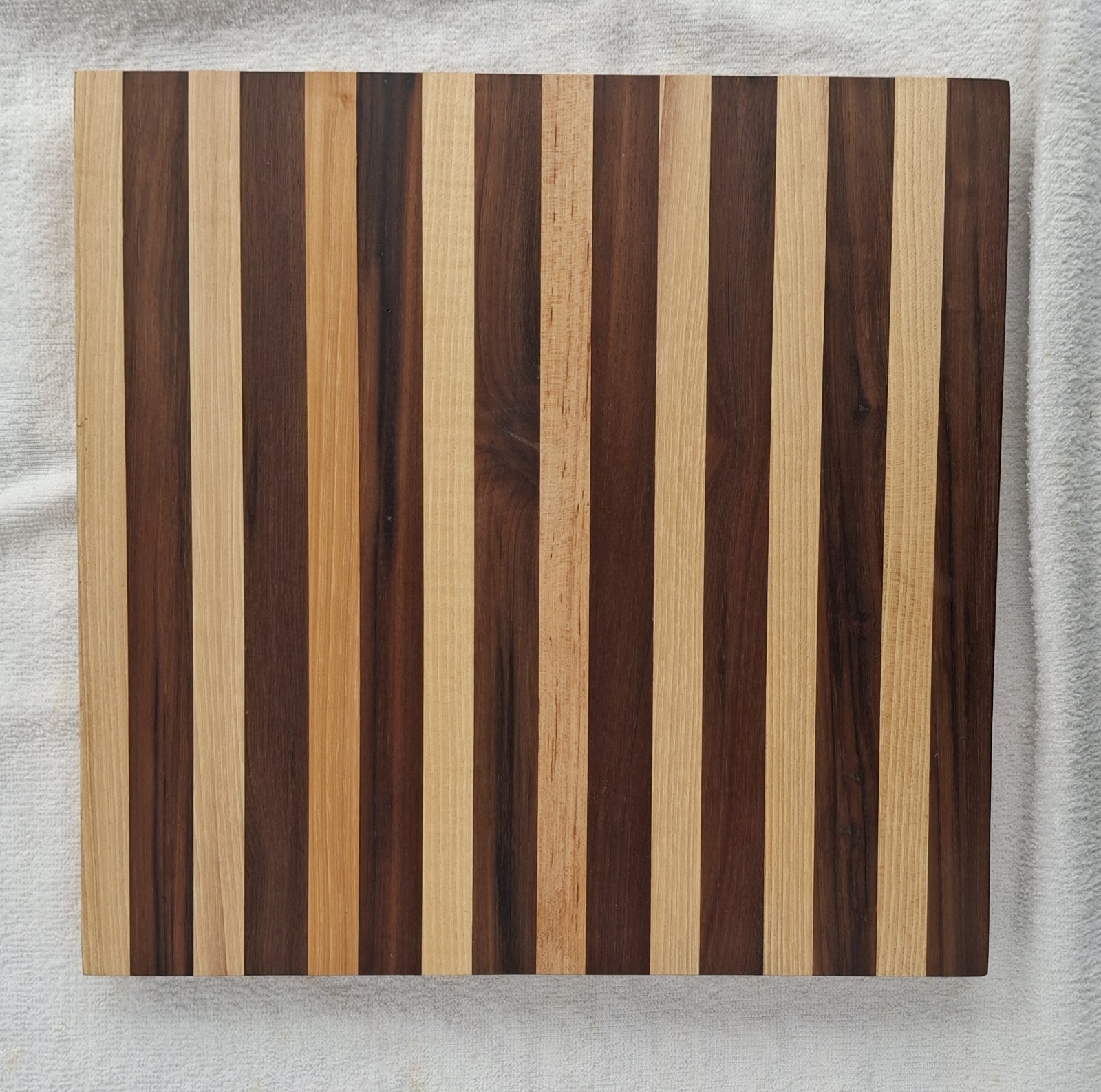 Cutting Board Chopping Block Walnut and Hickory 12"x12"x 1" Thick made in USA gallery