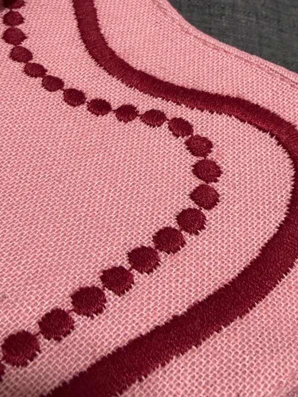 Threshold Scalloped Table Runner Pink Burgundy Dotted Border 14x72 New gallery