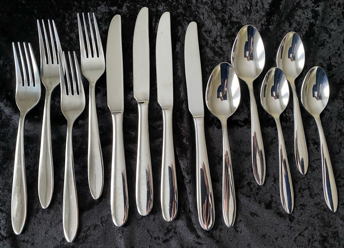 Vtg Oneida Mooncrest Stainless 13 Pcs Flatware Set 4 Forks 4 Knives 5 Spoons gallery
