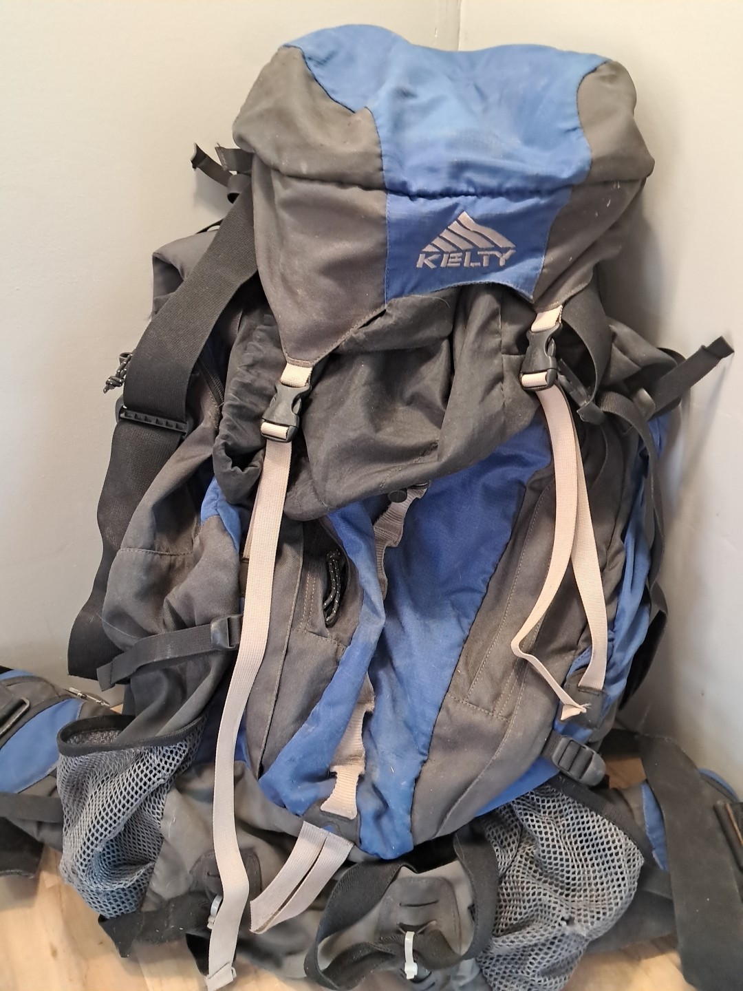 Kelty Pack Trail Series Internal Frame Blue Hiking Backpack  4