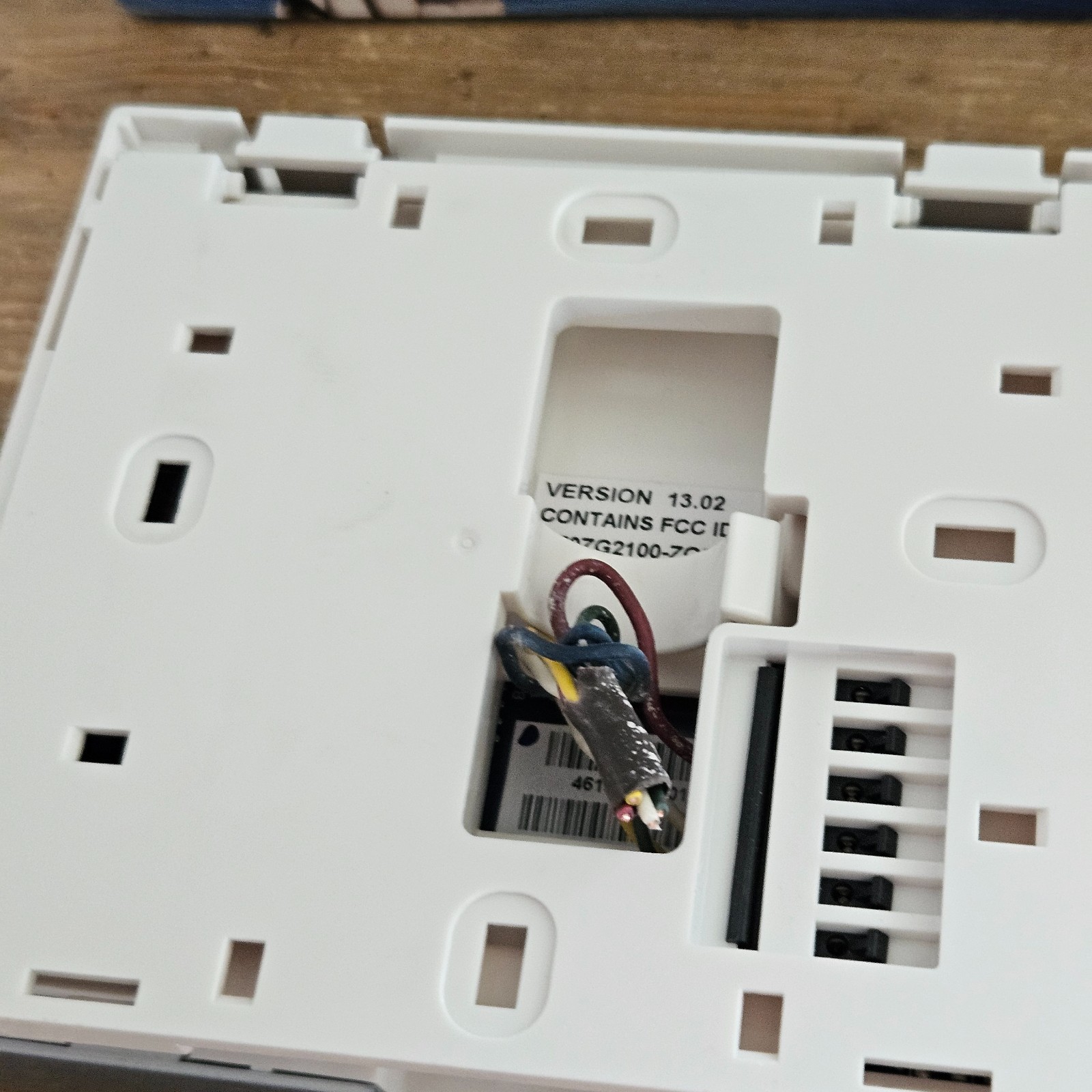 Carrier Infinity Touch SYSTXCCITC01-A Prog. Thermostat w/ color plates gallery