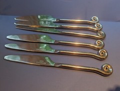 6 Dinner Knives Solid POTTERY BARN Satin Stainless Coiled China 9 1/8″ PBN17