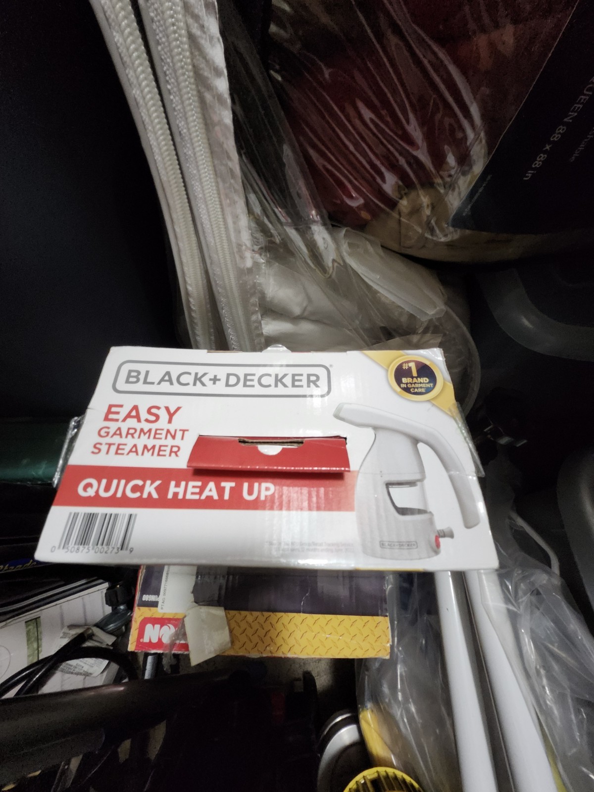 BLACK+DECKER Easy Garment Steamer Handheld w/ Water Tank White HGS011S gallery