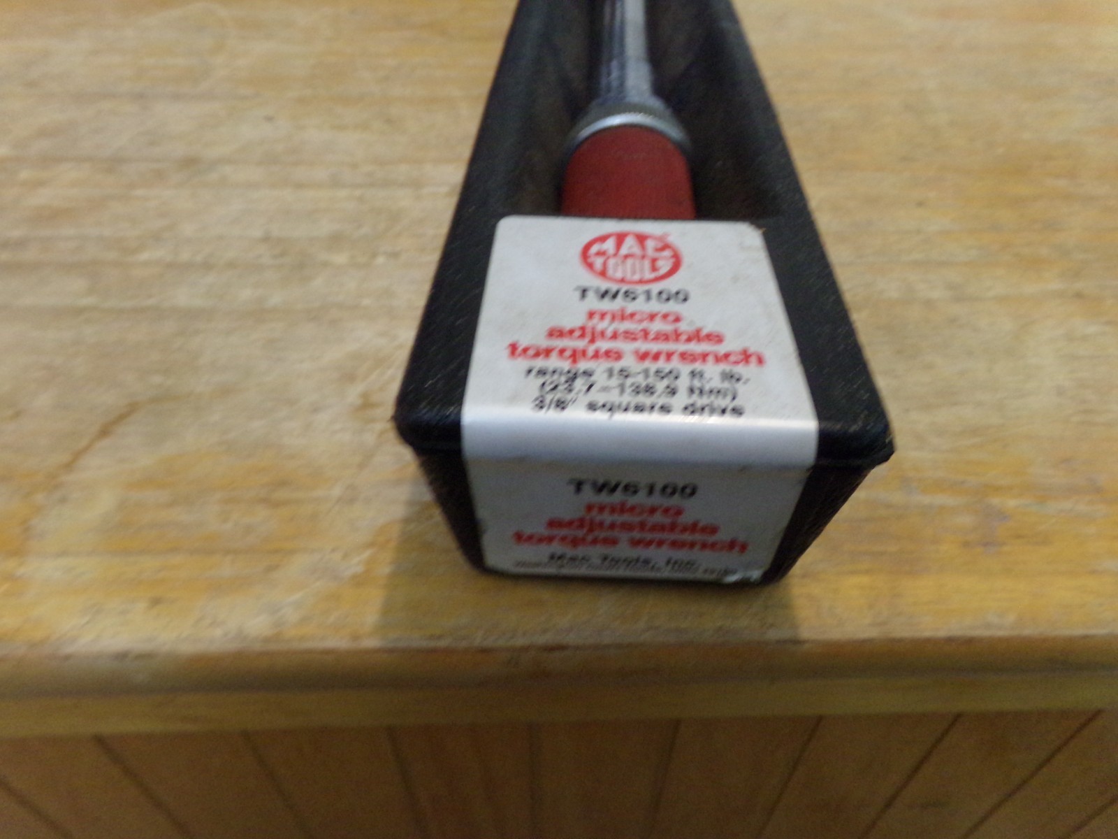 Mac Tools TW61000 15-100 ft. lb Torque Wrench 3/8” Drive gallery