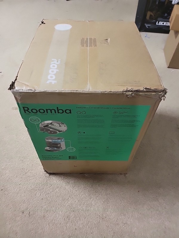 iRobot Roomba Plus 405 Combo Robot + AutoWash Dock G185220 gallery