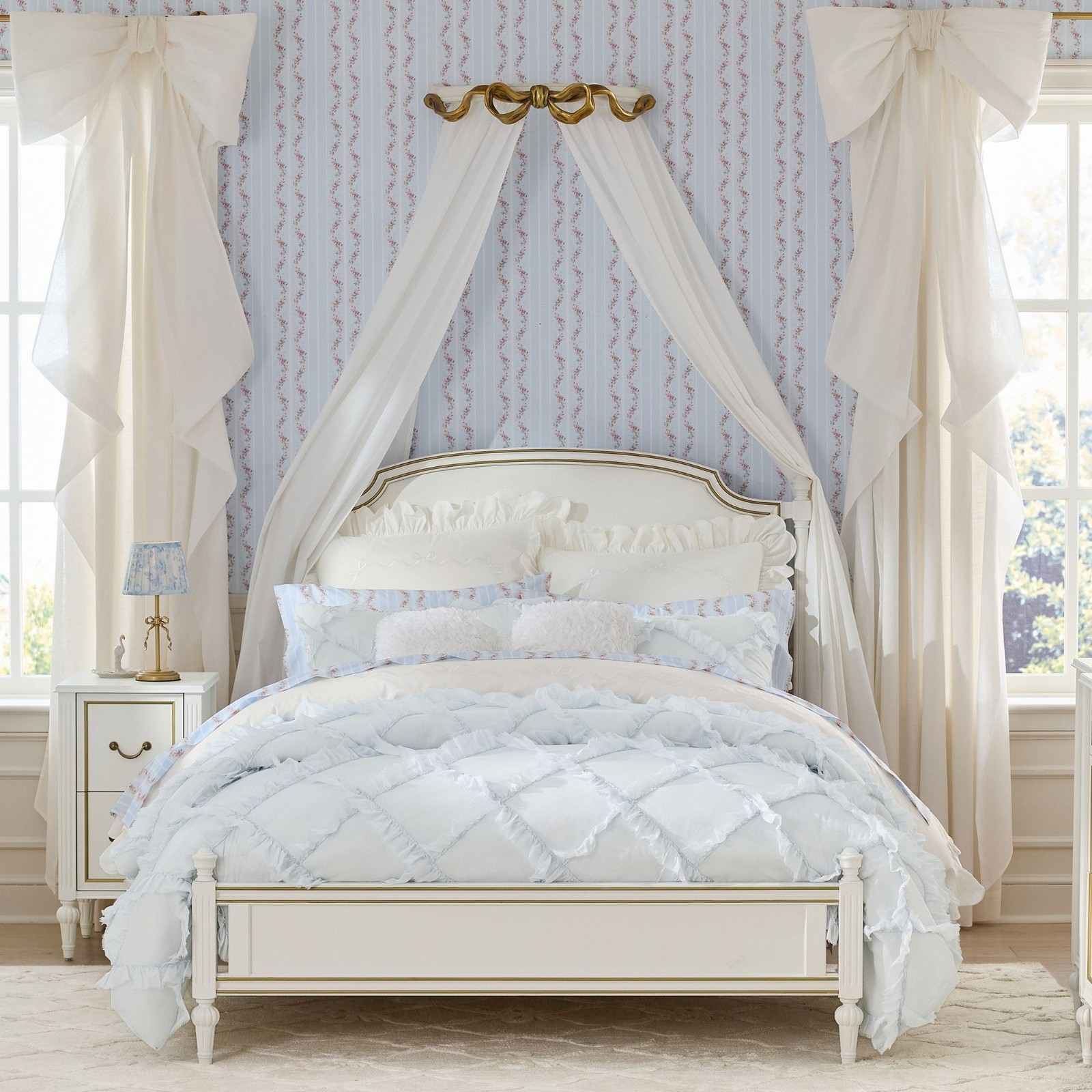 Pottery Barn LoveShackFancy Gala Ruffle Voile Quilt - Blue gallery