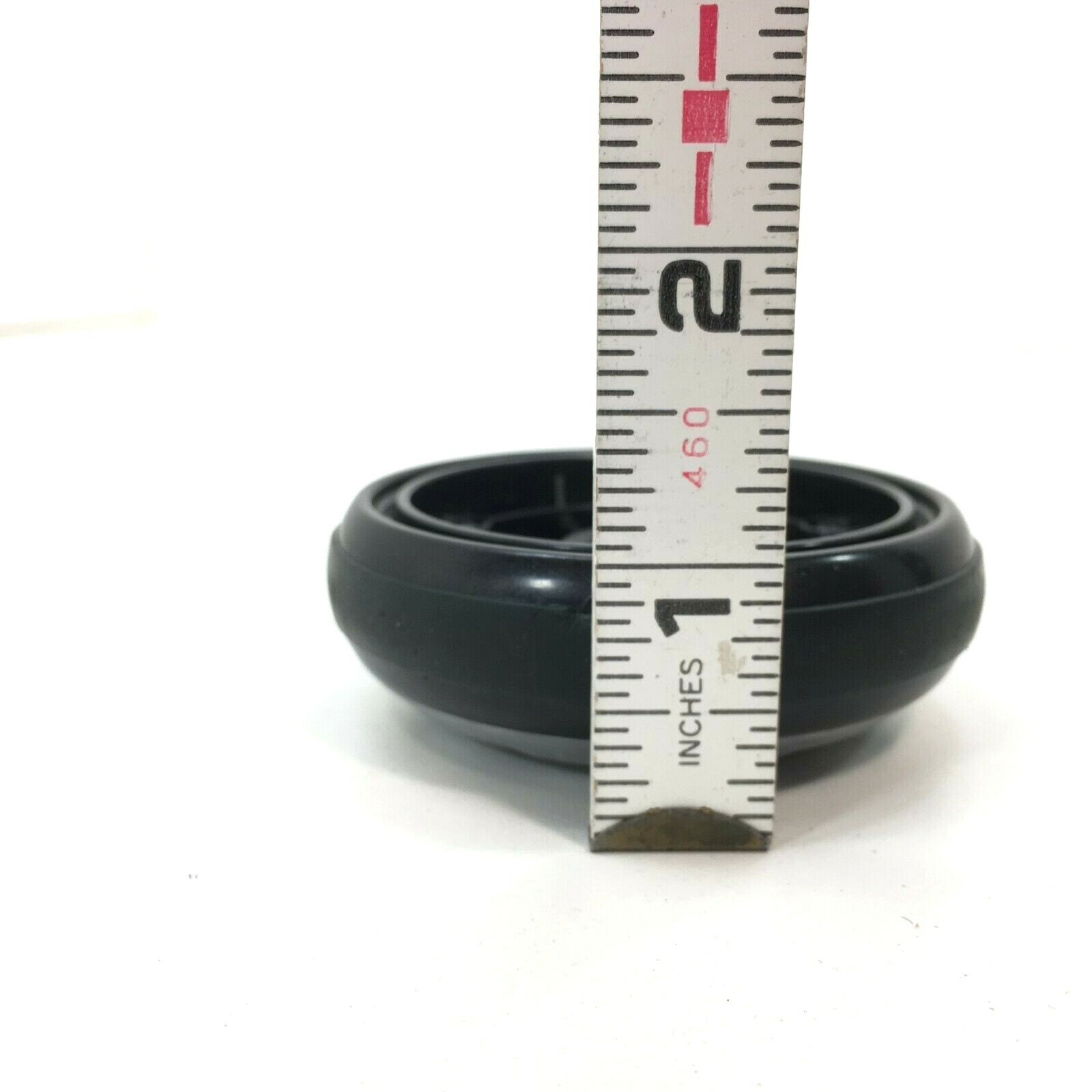 Shark UV810 LEFT or RIGHT WHEEL Assembly W/ PIN Genuine OEM Part gallery