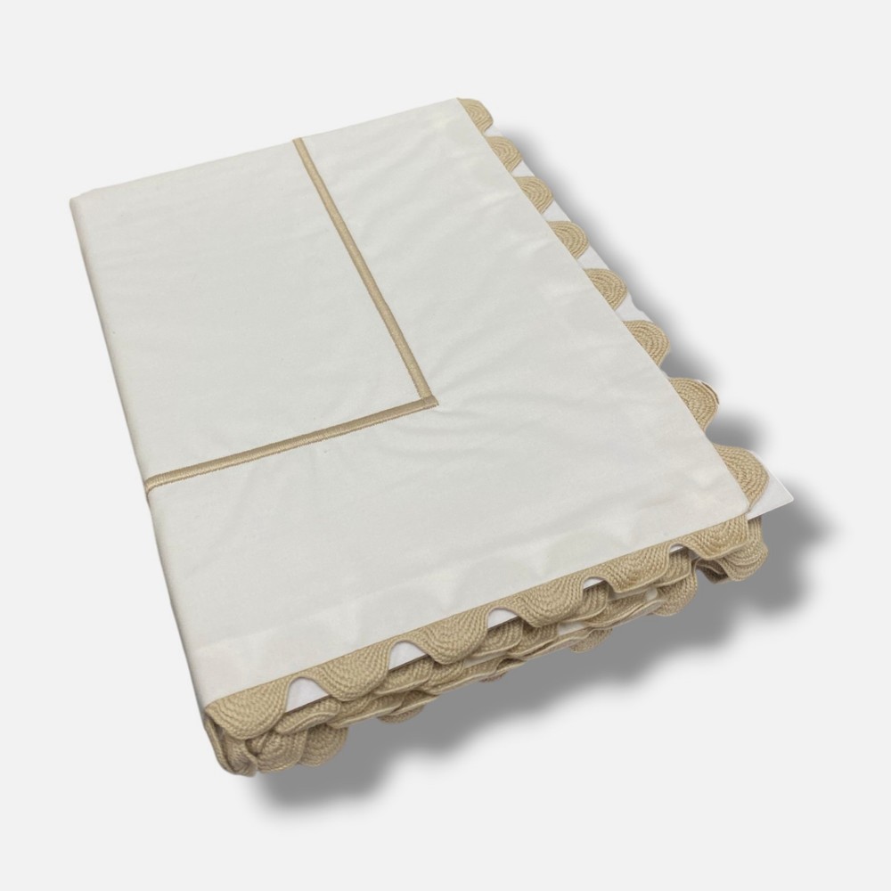 Peter Reed White/Beige Waves Luxurious Egyptian Cotton King' Size Sham