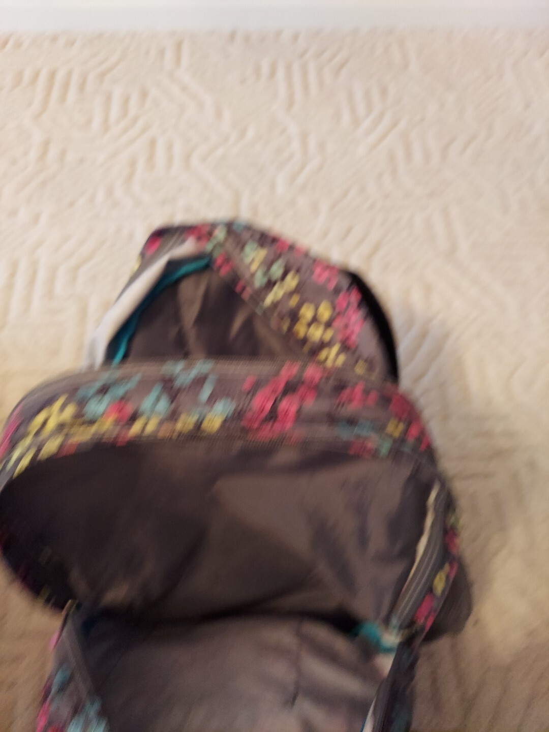 JANSPORT GREY BACKPACK  WITH MULTI COLOR FLOWERS 3