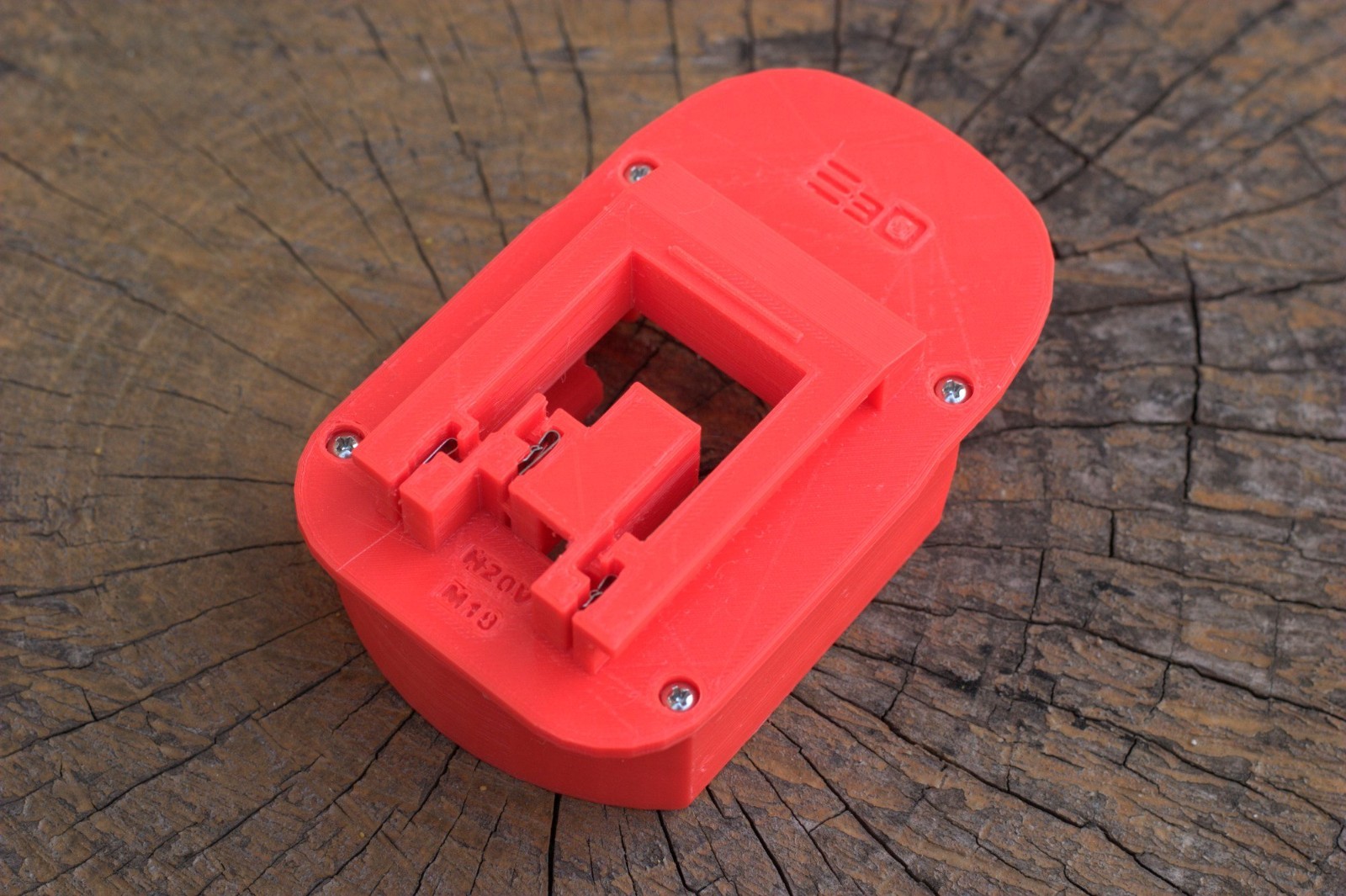 DIY Adapter for Milwaukee M18 18V Battery to Hart 20V Power Tool - EveryThang3D gallery