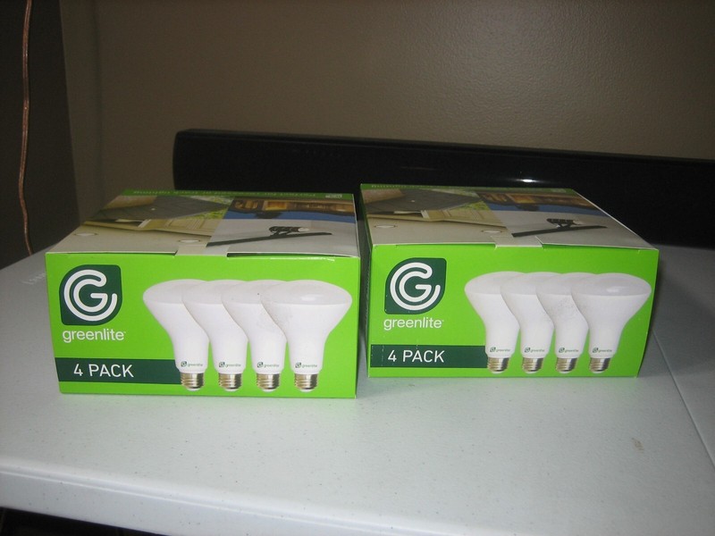 2 x 4 Pack Greenlite LED BR30 Dimmable 8 Watt Floodlight Bulbs 670 Lumens 65W Eq gallery