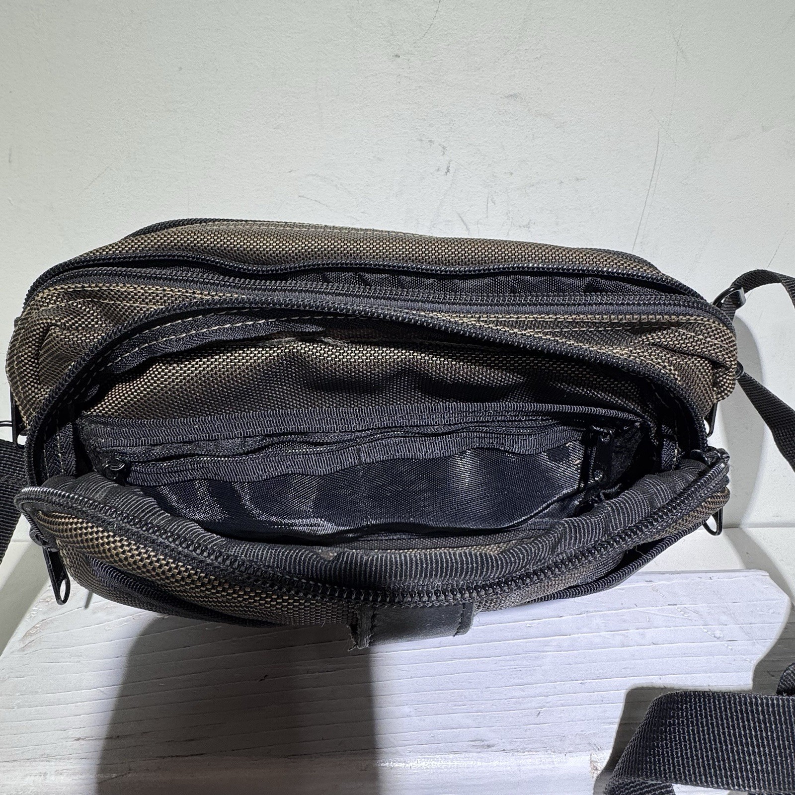 Kelty Pangaea Shoulder & Waist  bag 5