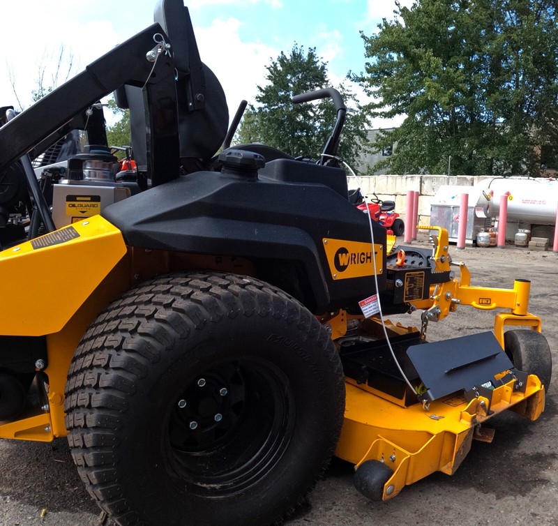 Speedtrap® Chute Blocker Wright™ ZXT™ 61" & 72" Mowers 90 second install! gallery