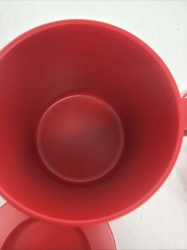 Ember Smart Temperature Control Mug 10oz (295ml) Red with Charging Coaster gallery