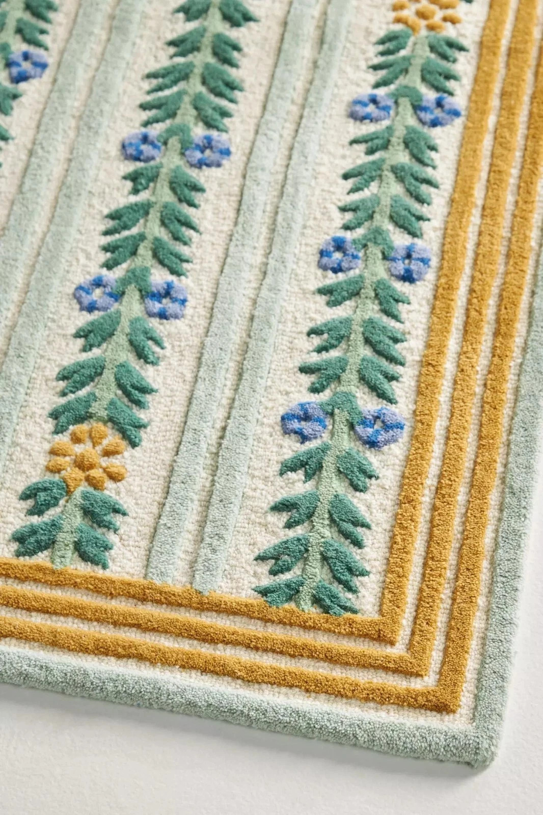 Handmade Wool Tufted Rug Cottage Striped Floral Green Country Style for home 6x9 gallery