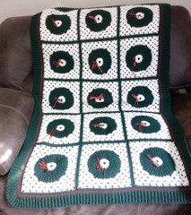 Handmade Granny Square Afghan Sofa Throw Wreath Design Green White Red